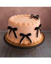 Tort Różowy z Czarnymi Kokardkami – Styl Glamour